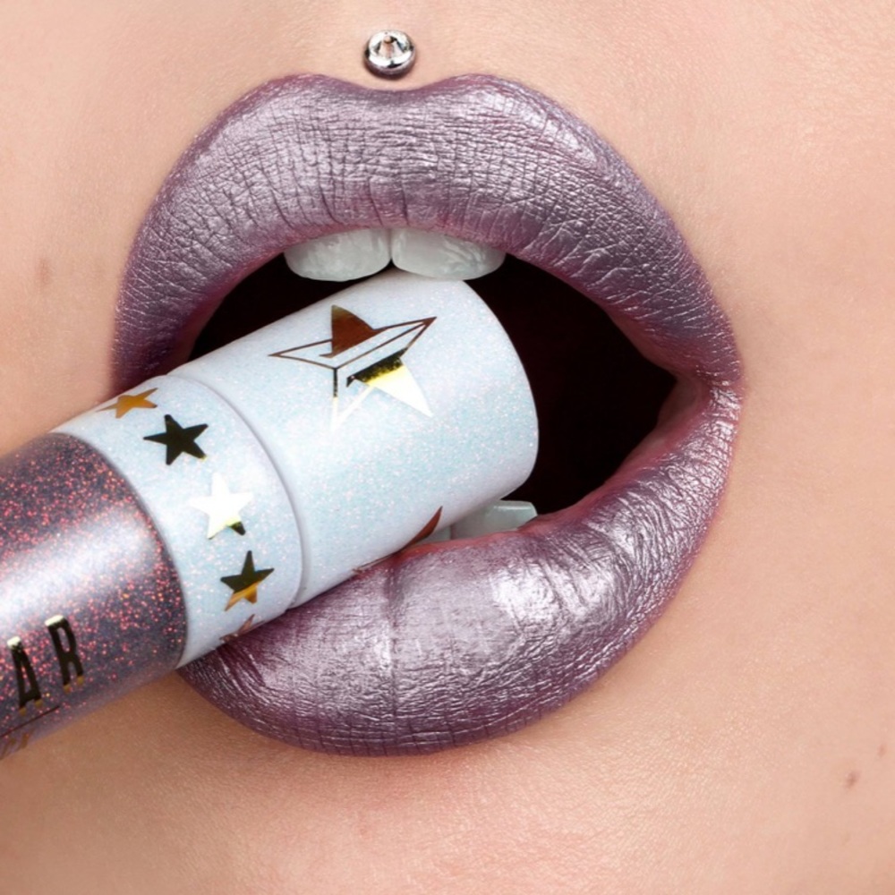 SOLD - New Jeffree Star Velour Liquid Lipstick